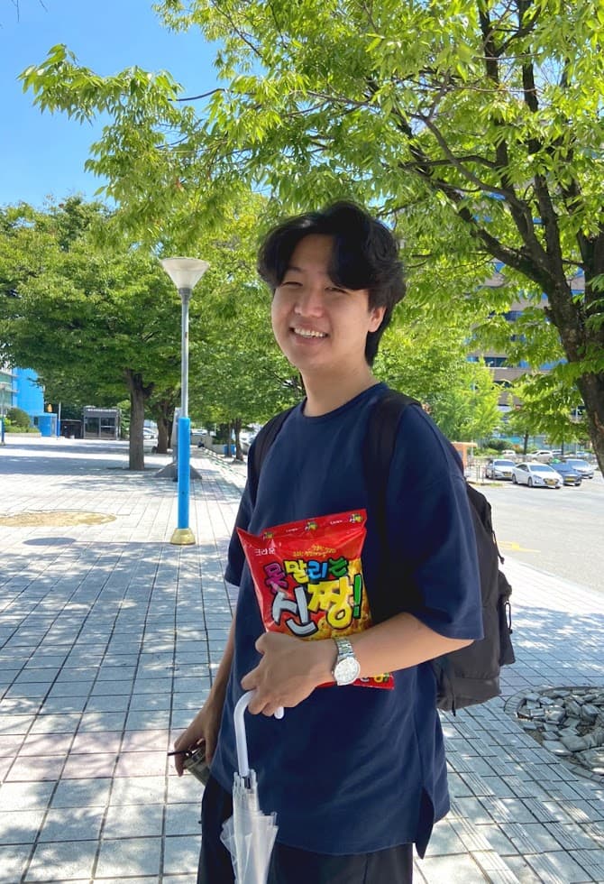 신현근